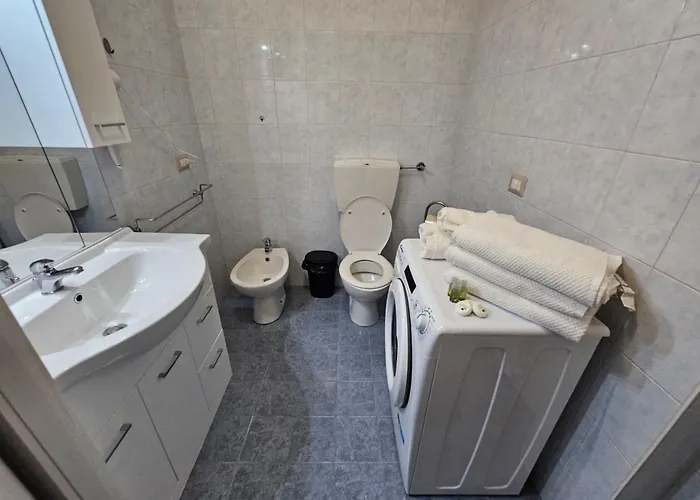 Casa Digione Con Posto Auto * Genua